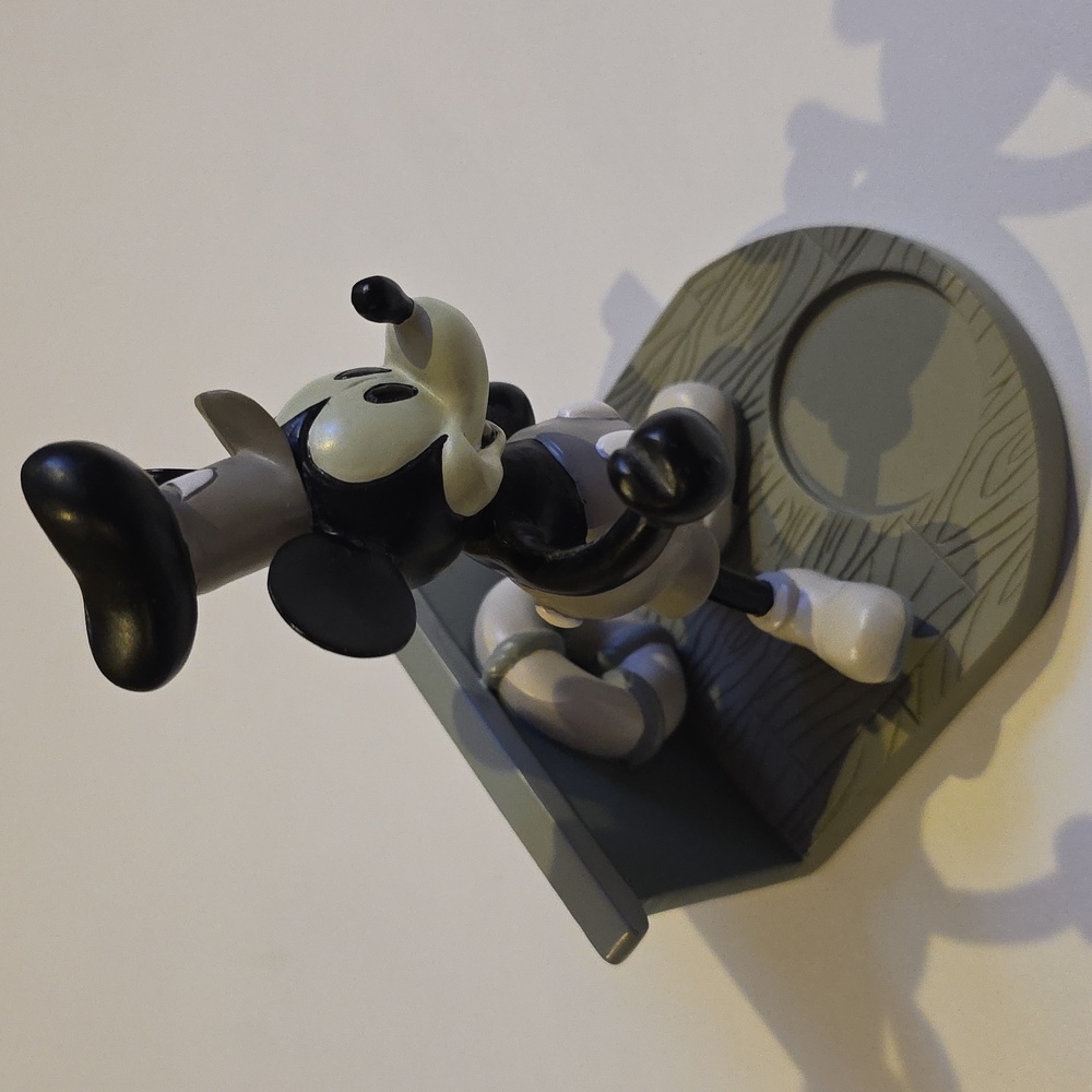 Disney Steamboat Willie - Mickey Mouse Figure - Picture 4 of 10